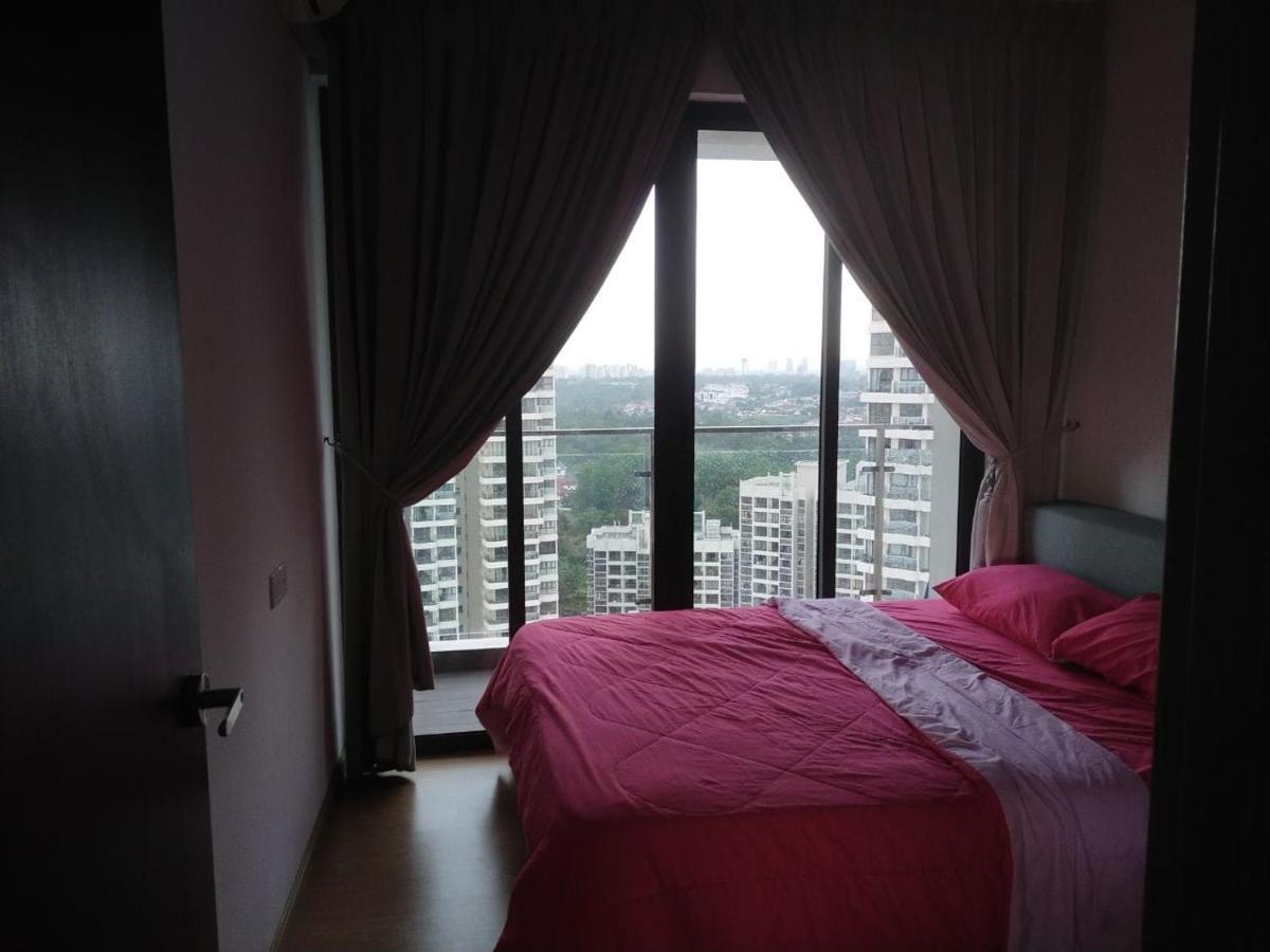 Rainbow Homestay Johor Bahru Exterior photo
