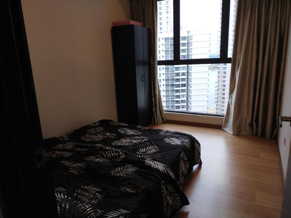 Rainbow Homestay Johor Bahru Exterior photo